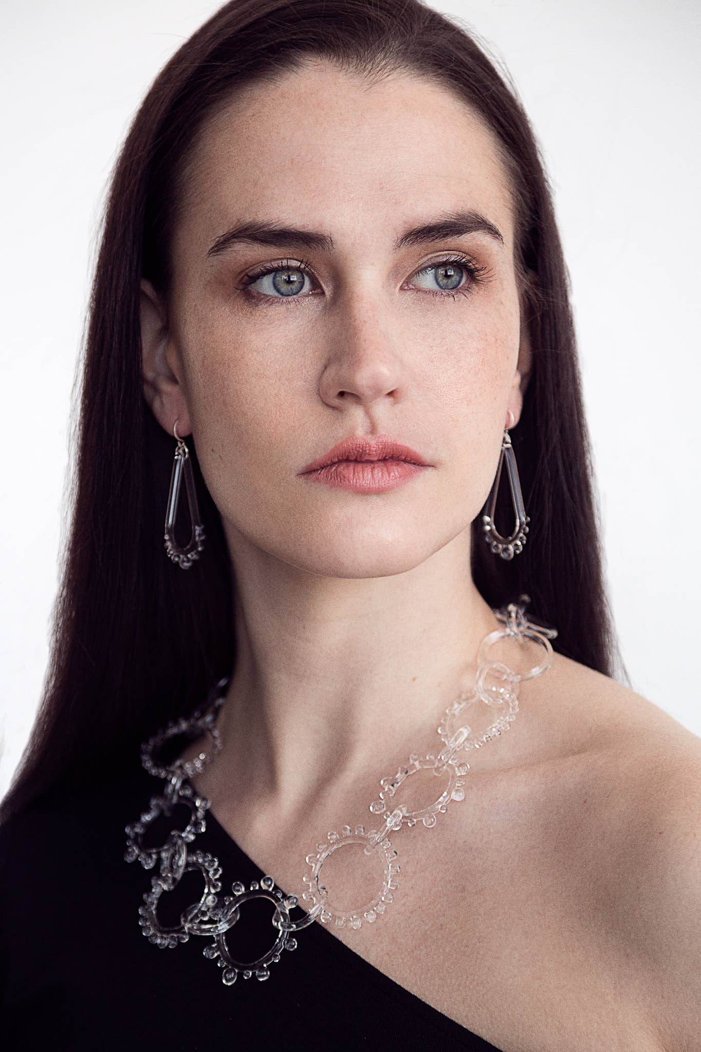 Glass Tear Drop Wheel Earrings