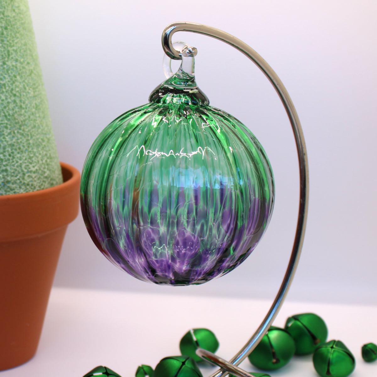 Lobed Ombre Ornaments