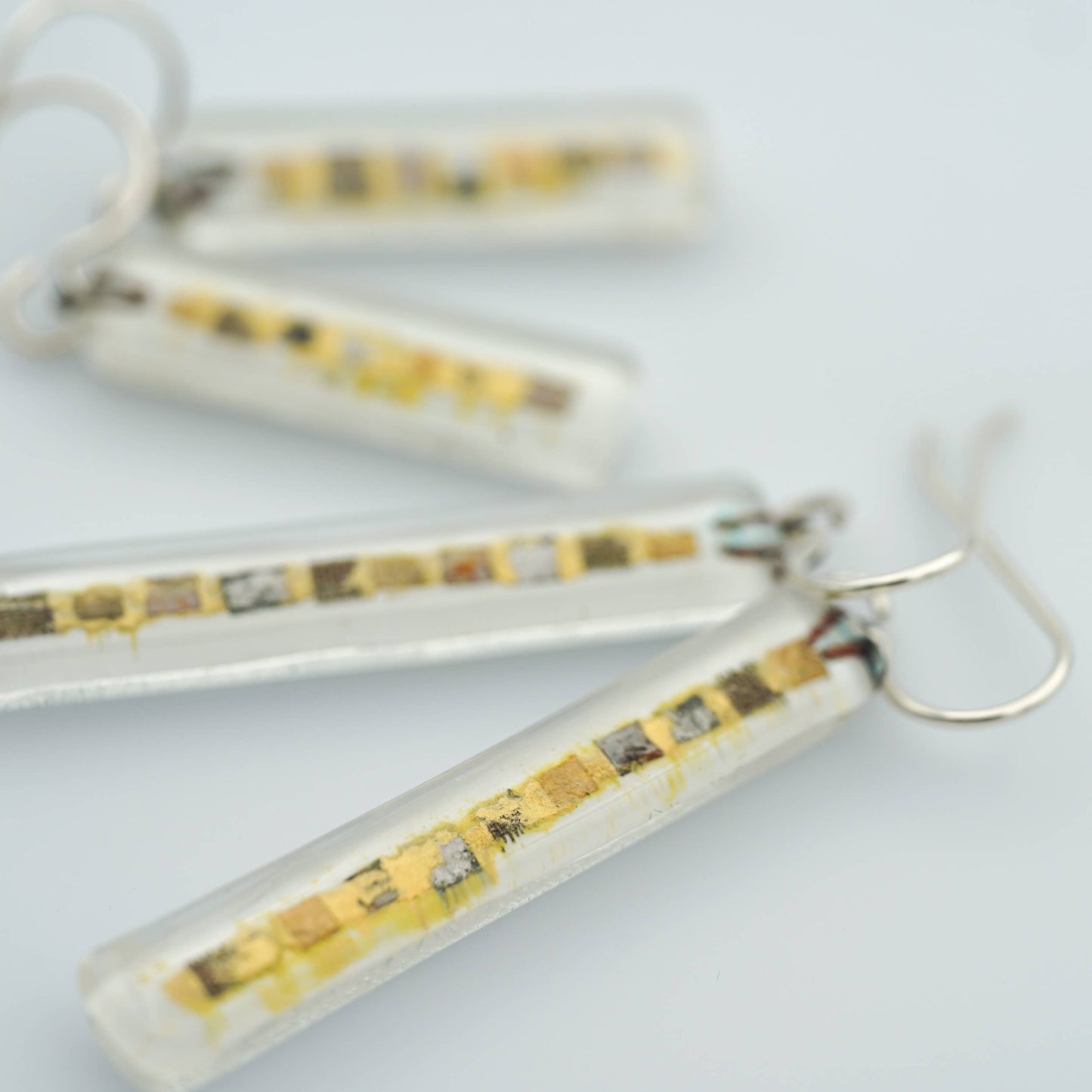 Bar Earrings - Golden Phase in White