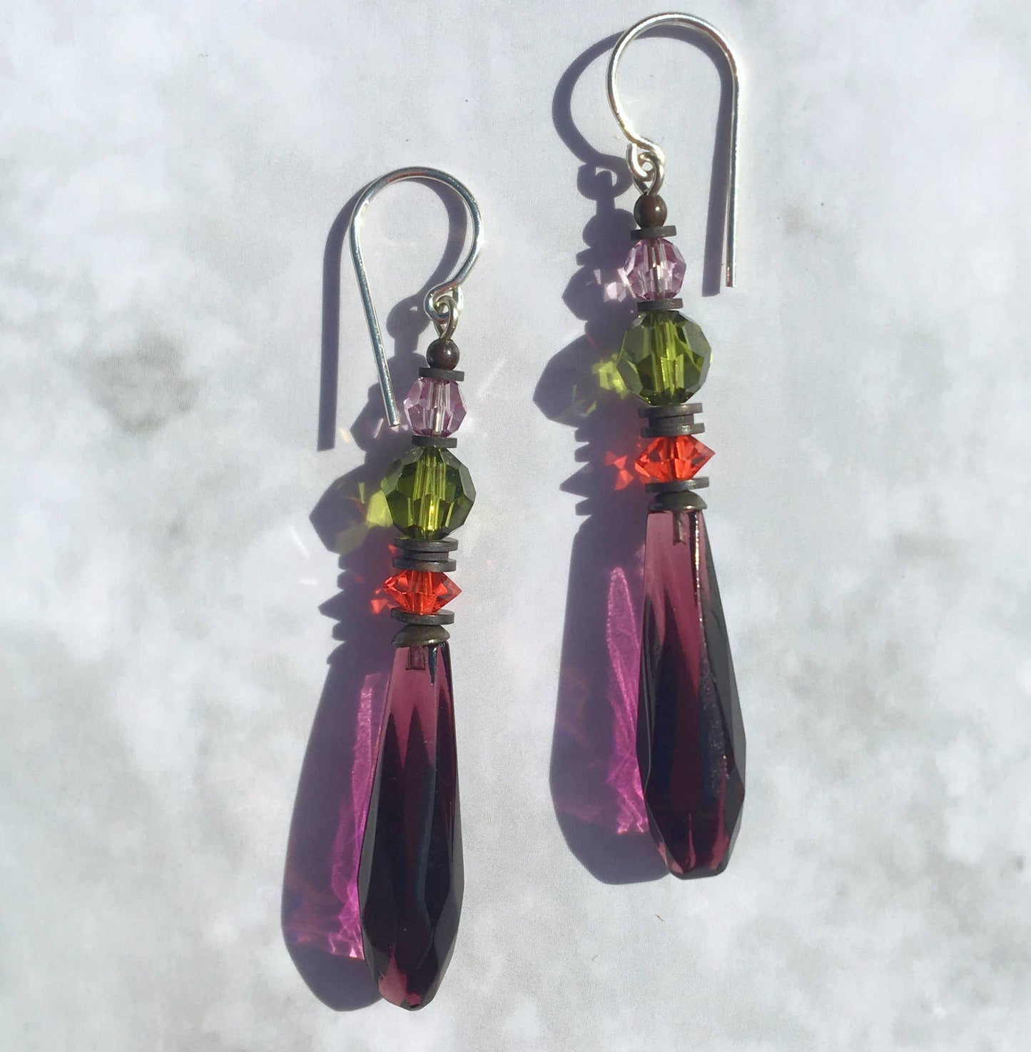 Opera Prism Earrings in Dark Magenta
