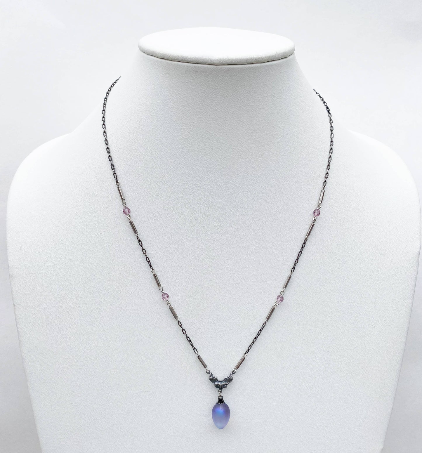 Deco Glass Pendant Necklace