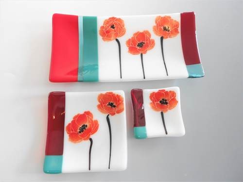 Red Poppy Dishes (Fused)