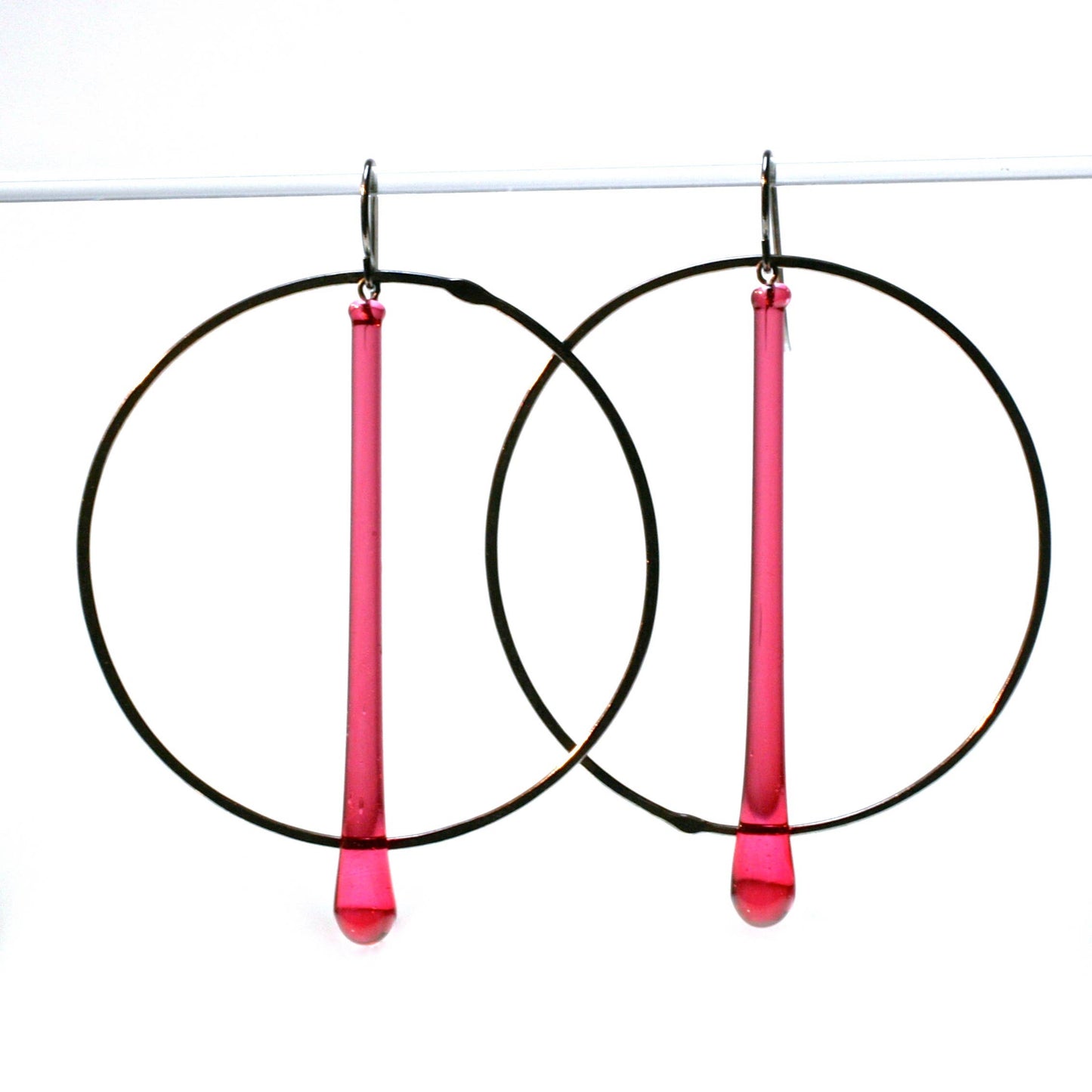 Ondine Pendulums with Large Hoop